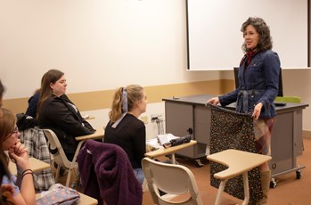 Lisa Beutler Jones teaches her Honors Seminar The Culture of Clothing