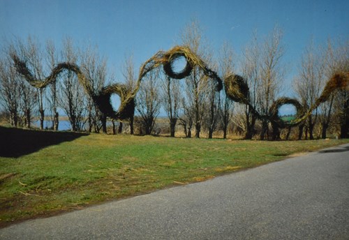 image of patrick dougherty sculpture