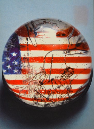 snow globe with the american flag